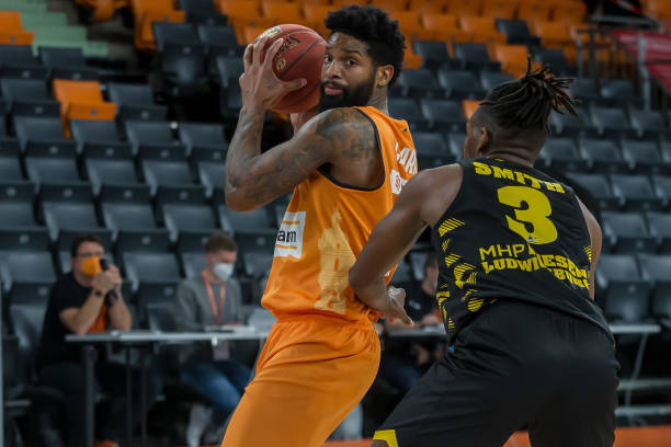 但面对锡安 但面对锡安