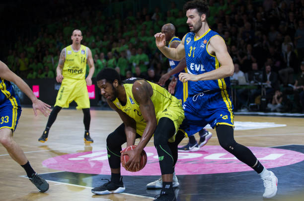 仅延续了中 仅延续了中